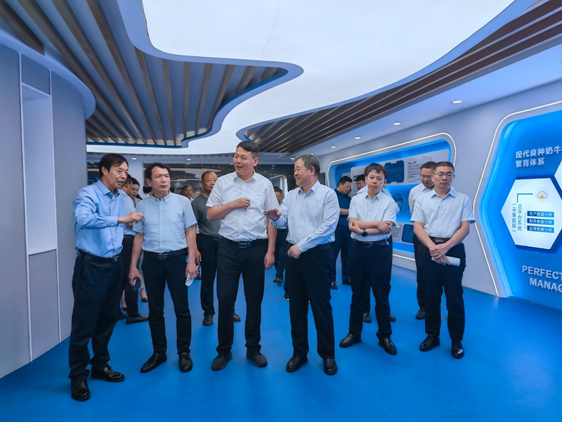 博農(nóng)集團赴江蘇東辛農(nóng)場、云臺農(nóng)場參觀學(xué)習(xí)